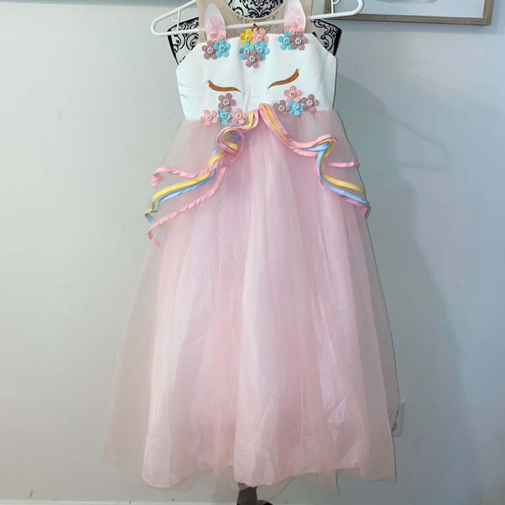 Beautiful Unicorn Caticorn Halloween Costume Dress ages 6-8